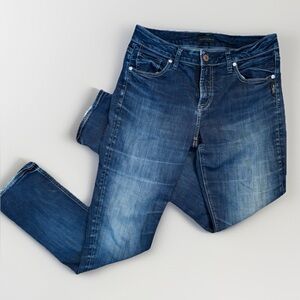 Silver Jeans Co. - Avery Straight - 30/32L